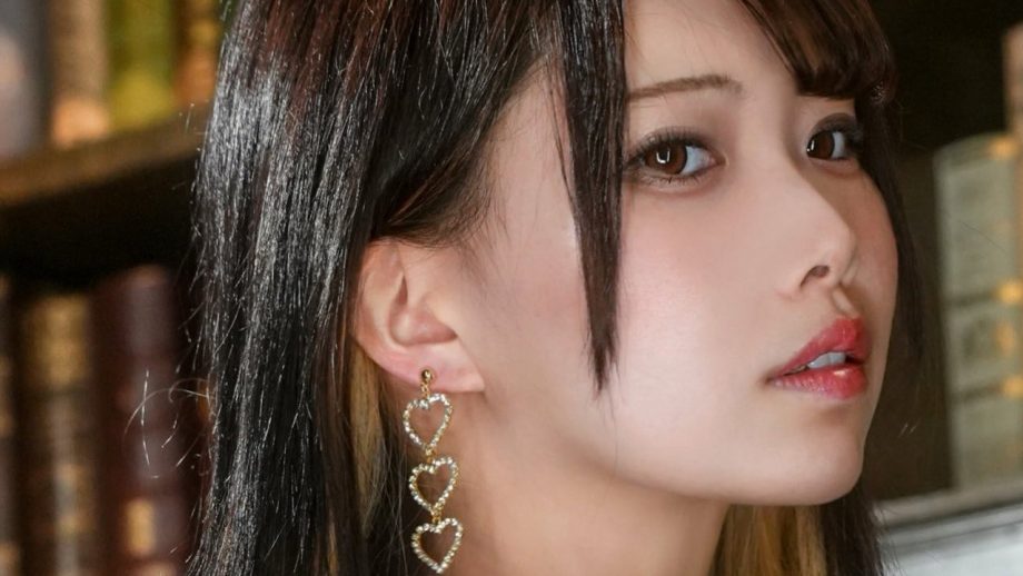 はなまる｜書架の隙間で、時間はほどける