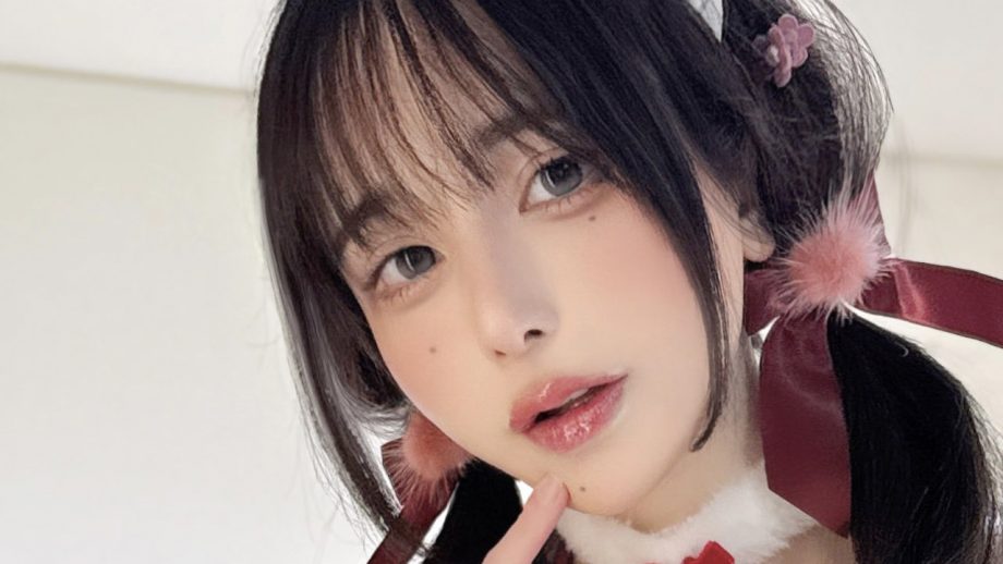 HaL(ハル)、裸ん坊のサンタ