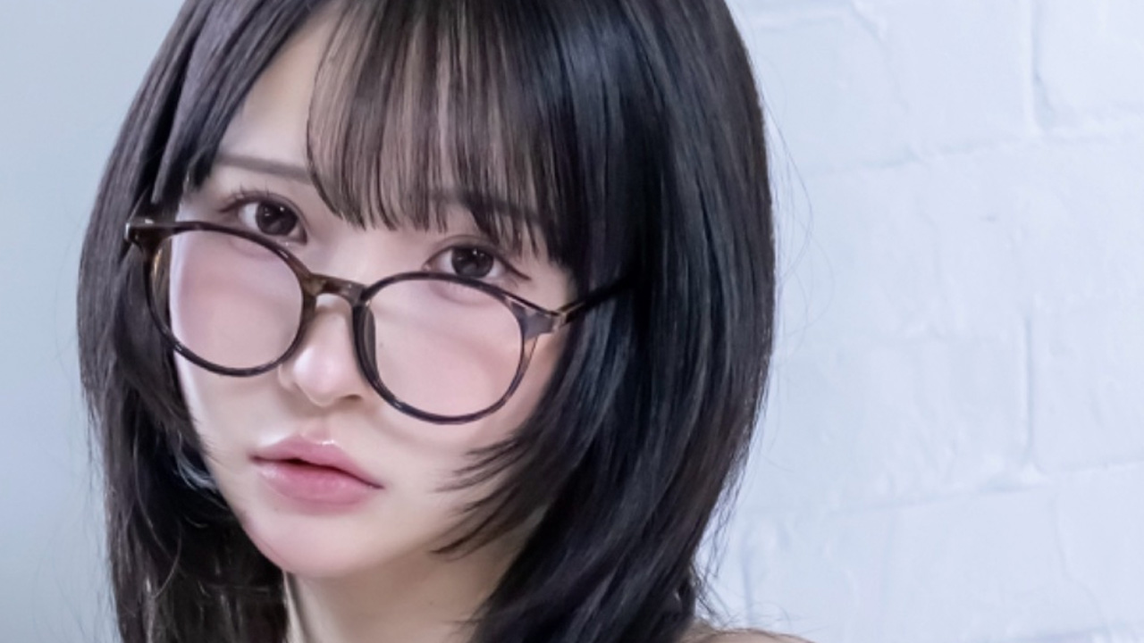 五木ゆうり｜レンズ越し浮きパイの画像1