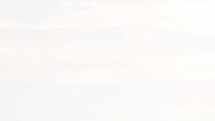 結城花乃羽｜海へ続く足跡