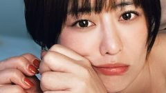 滝沢なお｜伏せた瞳の祈り