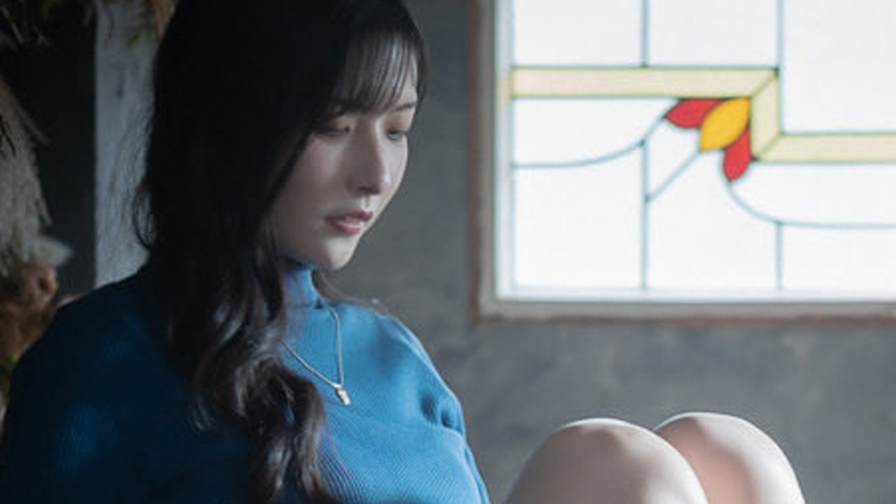 雪白めぐみ｜ステンドグラスの午後の画像1