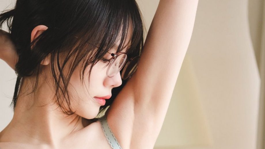 MANA:||｜薄緑のレースクイーン