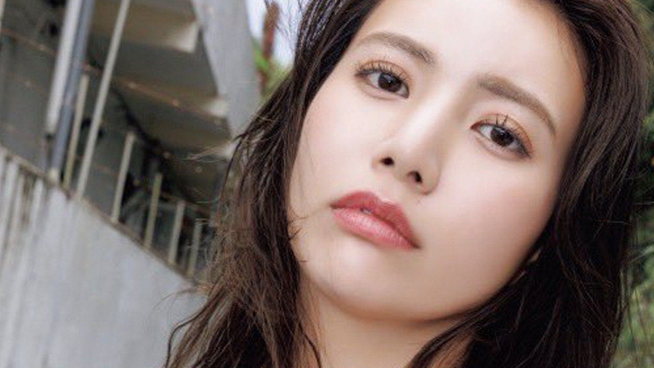 藤渡小百合|夜風にほどけるシャツの画像1