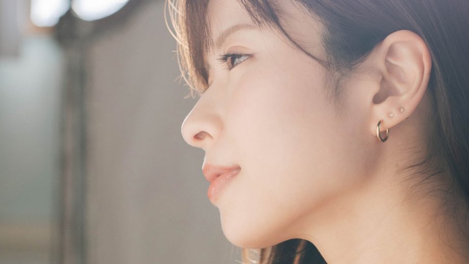 MAKI｜午後三時の横顔