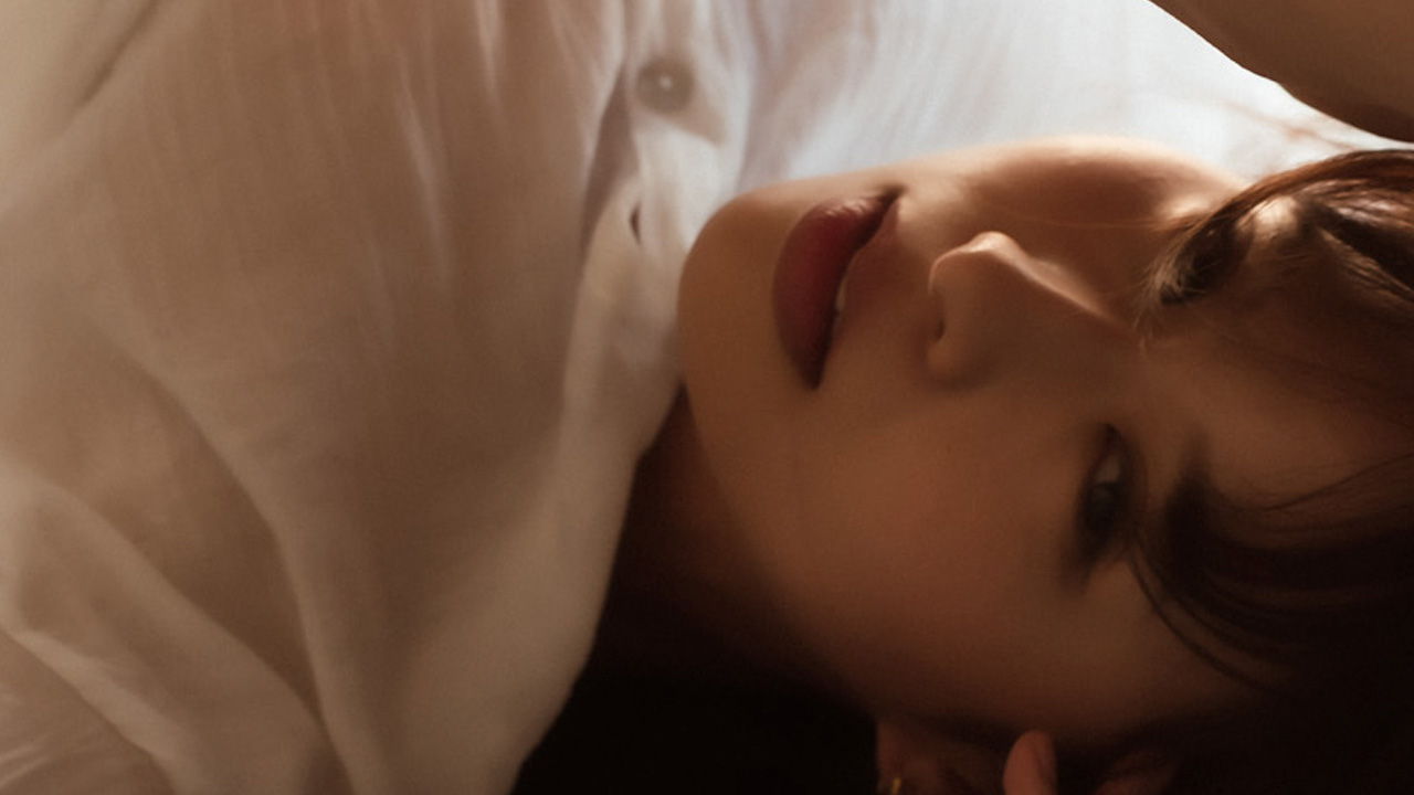 MAKI｜床に落ちる、午後の影の画像1