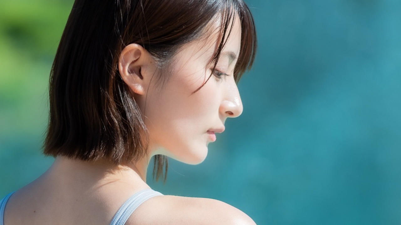 宇佐美彩乃|水辺の午後、名前のない約束の画像1