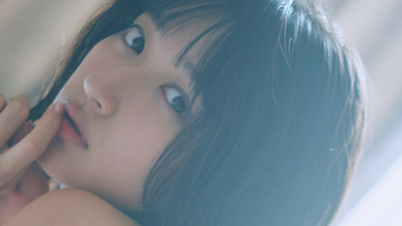 水野瞳｜振り返る、という誘惑の画像1