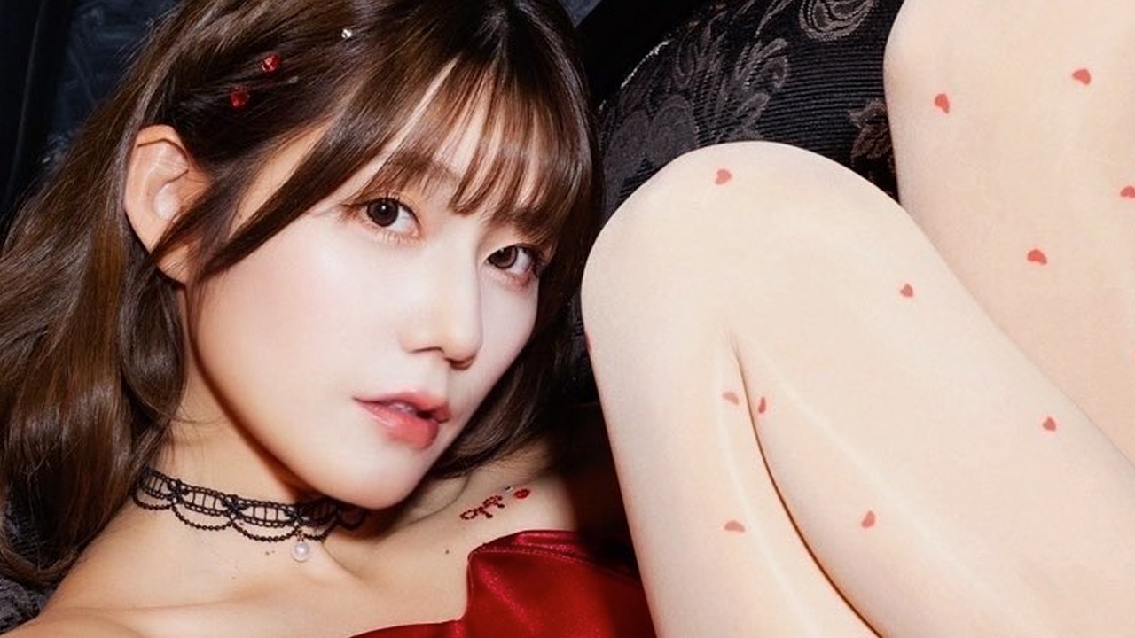 八反美咲｜赤い踵の夢の画像1