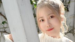 伊織いお｜冬の子猫と白い窓