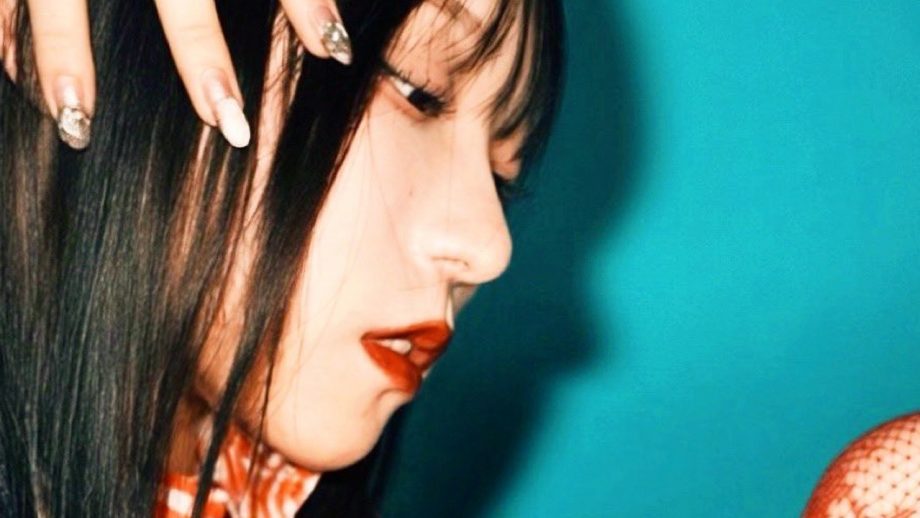 真宮りおん｜黒兎は蝋燭の夢を見る