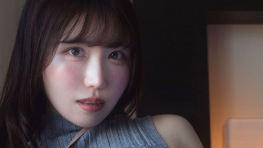 ちこ。｜灯りの下のドレスコード