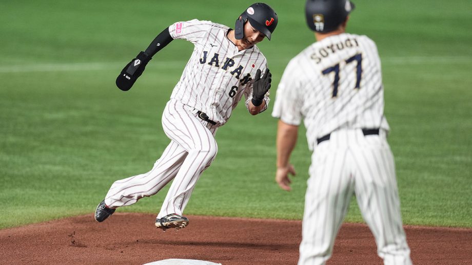 松井稼頭央、坂本勇人、源田壮亮……「守備の象徴」か「攻撃の進化」あるいは“総合力”か？ 「21世紀最高の遊撃手」論争