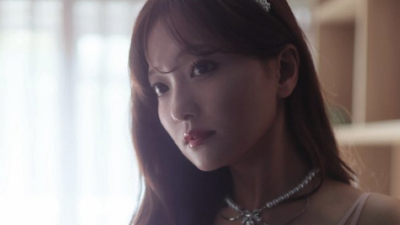 Aya｜朝靄のレースの画像1