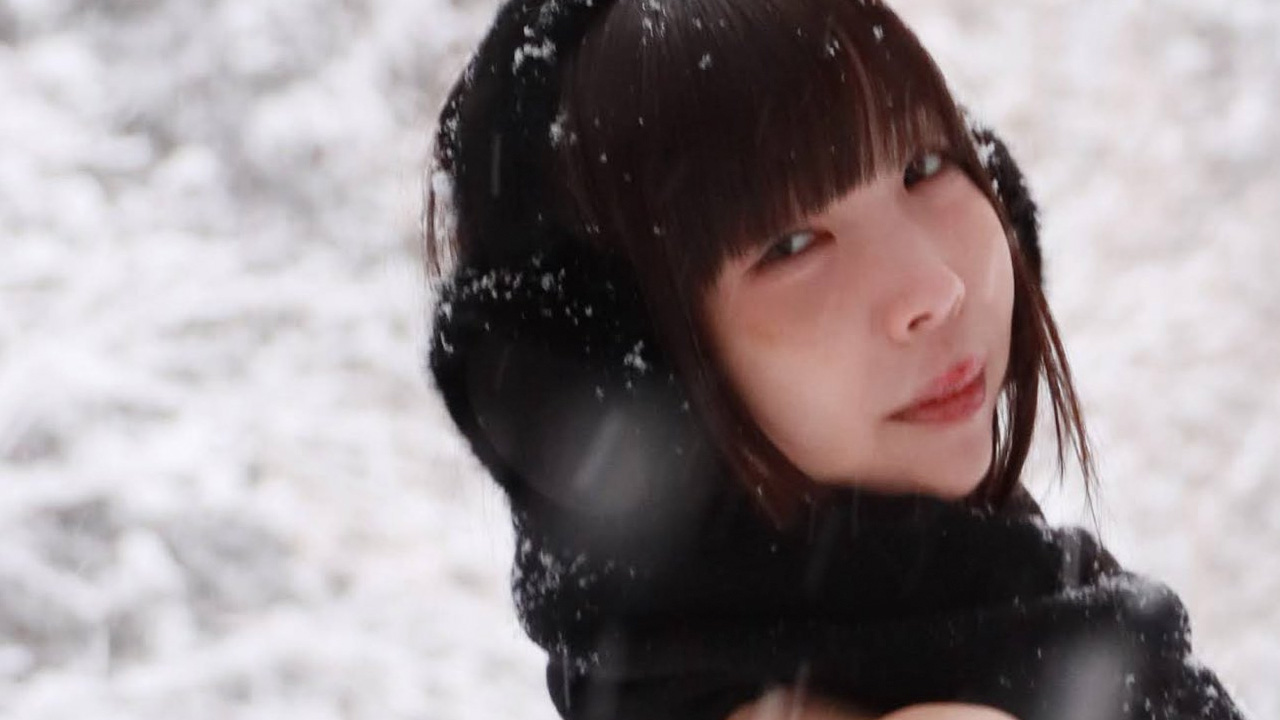 梅田桃子｜雪の背徳の画像1