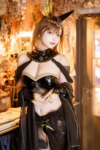 早瀬みる｜黄金と美白ビジュの画像2