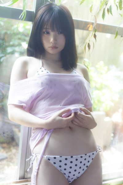 宇都宮未来｜窓辺にての画像2