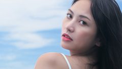 美里杏里｜海の境界線