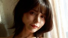 紅羽祐美｜窓辺の影