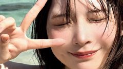 あまつまりな｜波打ち際のきらめき