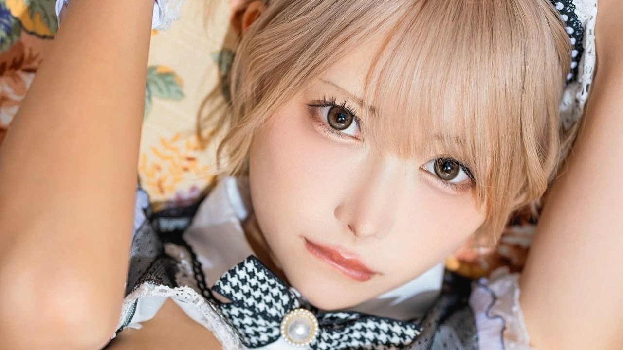 篠崎こころ｜レースの約束の画像1