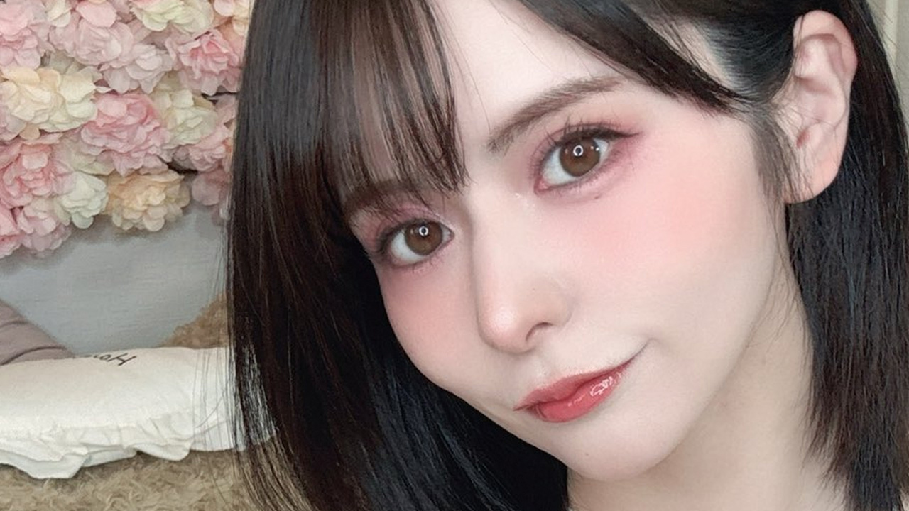 紅羽祐美｜花に埋もれる体温の画像1