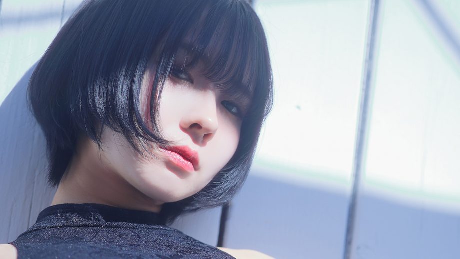 鳴上なごね｜ガラス越しの体温