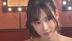 大野真依｜灯りの奥の微笑み