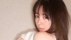 小池里奈｜白い部屋のぬくもり