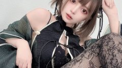 早瀬みる｜黒に溶ける温度