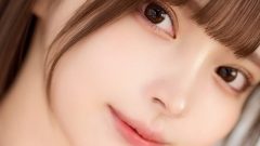 早瀬みる｜触れられない微笑み