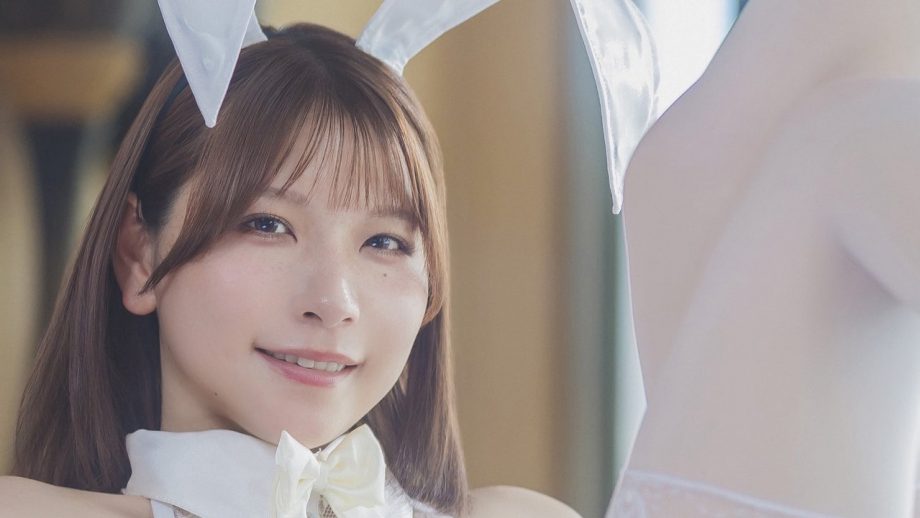 あまつまりな｜白い戯れのはじまり