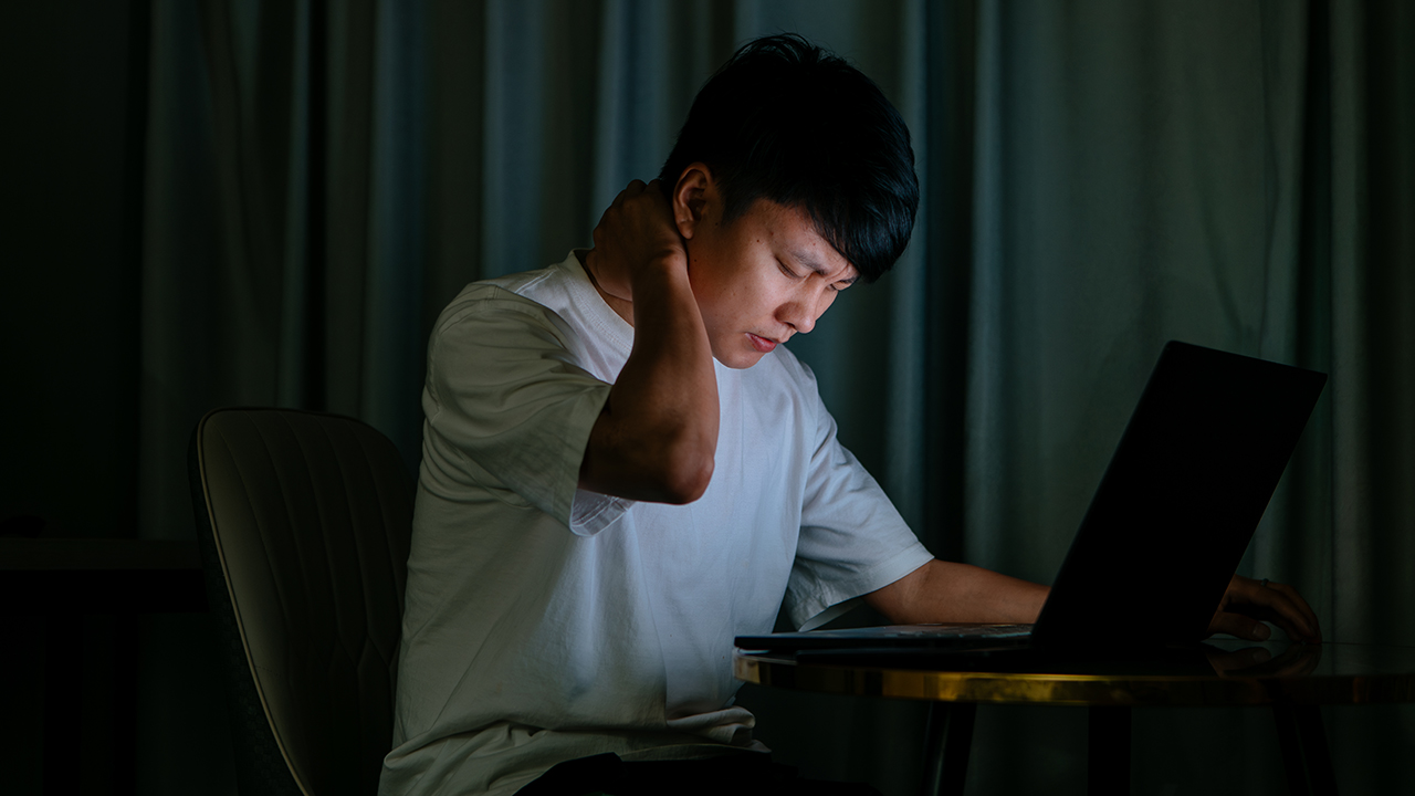 「首が回らなくなったら自己破産すればいい」――デリヘルを呼びすぎてリボ払い地獄に堕ちた男性の後悔の画像1