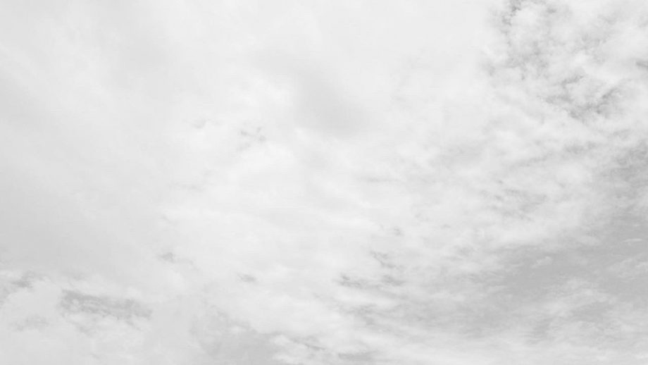 RINA TOEDA｜海の果てに立つ女神