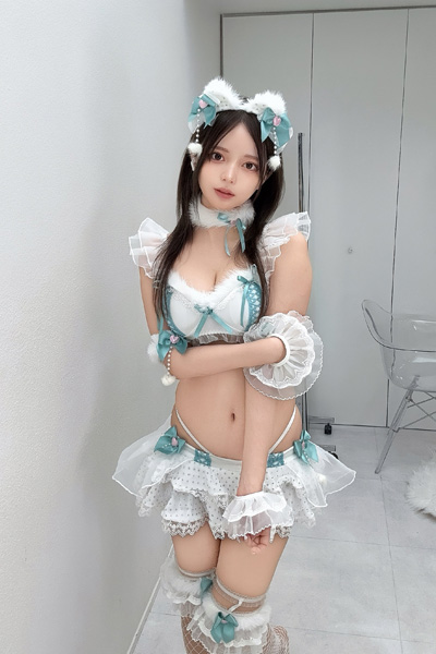 早瀬みる｜ミント色の妖精と秘密の回廊の画像2