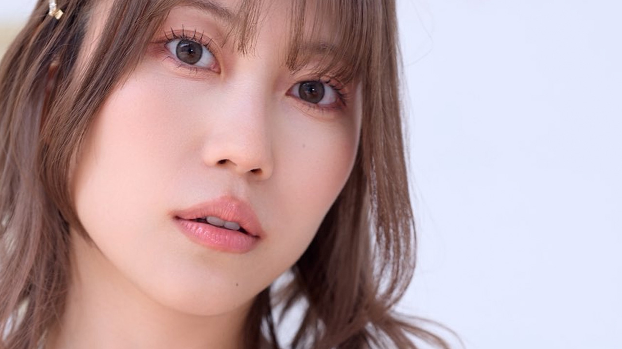 伊織いお｜静寂に溶ける視線の画像1