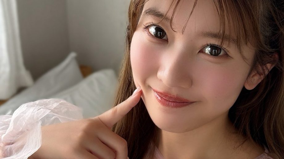 篠原京香｜花柄レースの朝露
