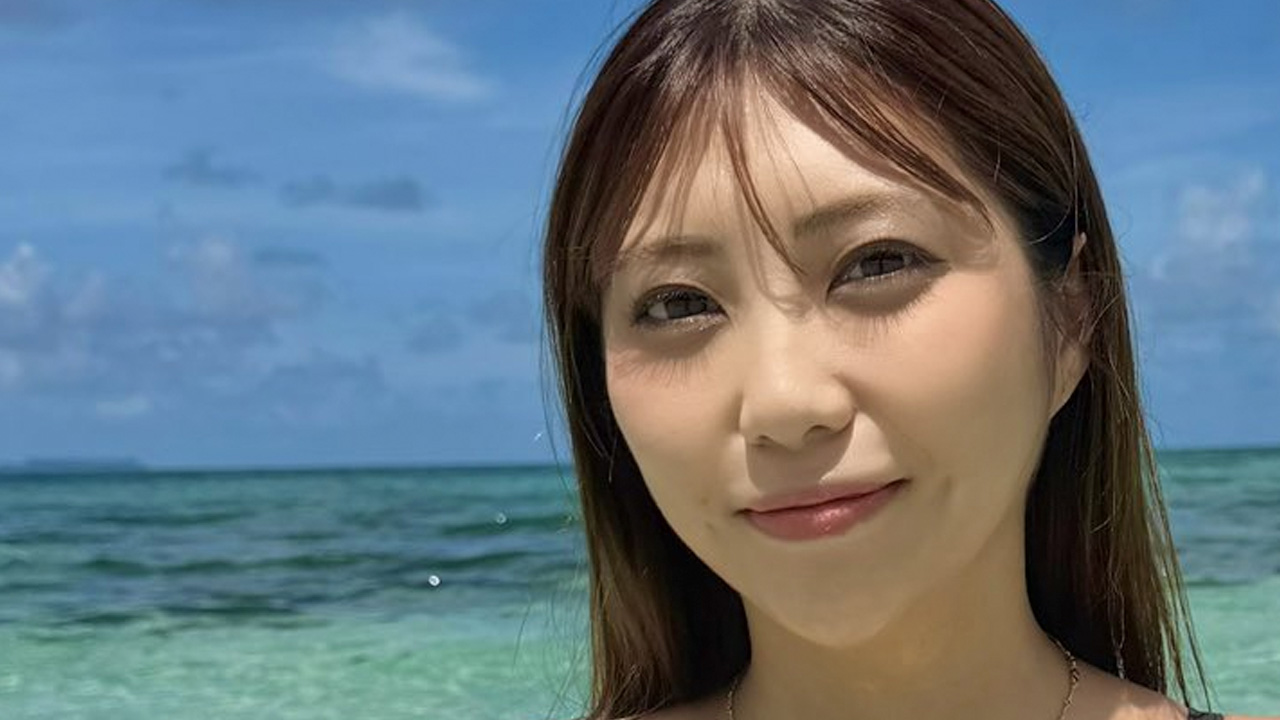 松岡凛｜エメラルドの海に沈む恋の画像1