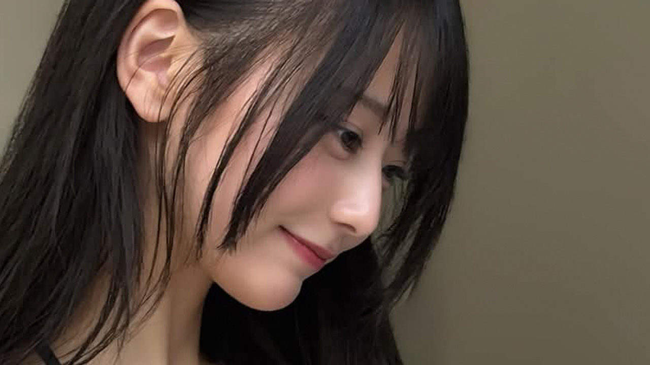 雨宮りり|午後二時、原稿は白いままの画像1