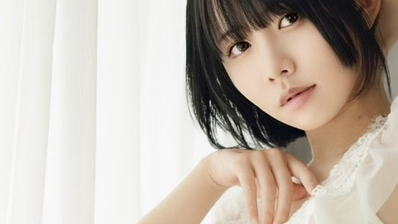 水湊まり花｜白い椅子の天使の画像1