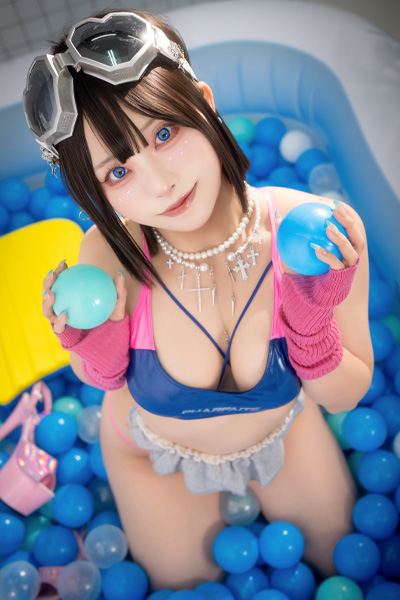 かちゃす|青いボールの海で、君は小さな女王になるの画像2