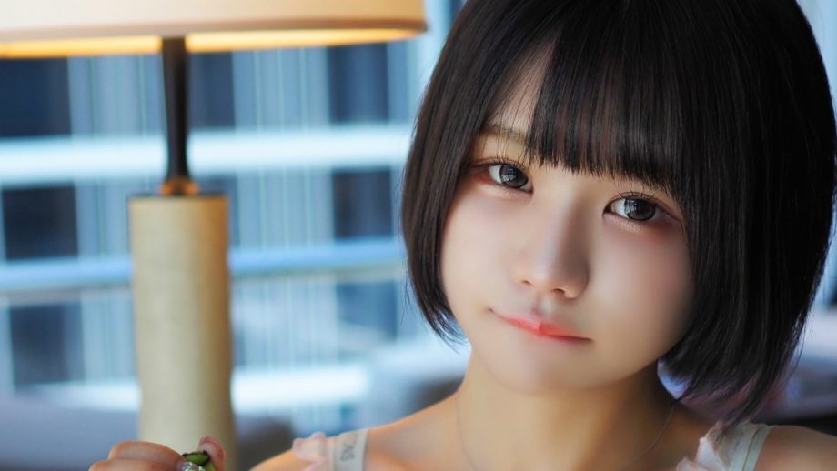 みもれもん｜バナナを持つ子は、夕暮れをからかう