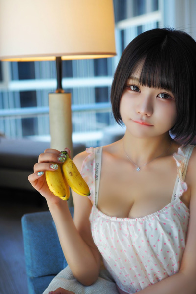 みもれもん｜バナナを持つ子は、夕暮れをからかうの画像2