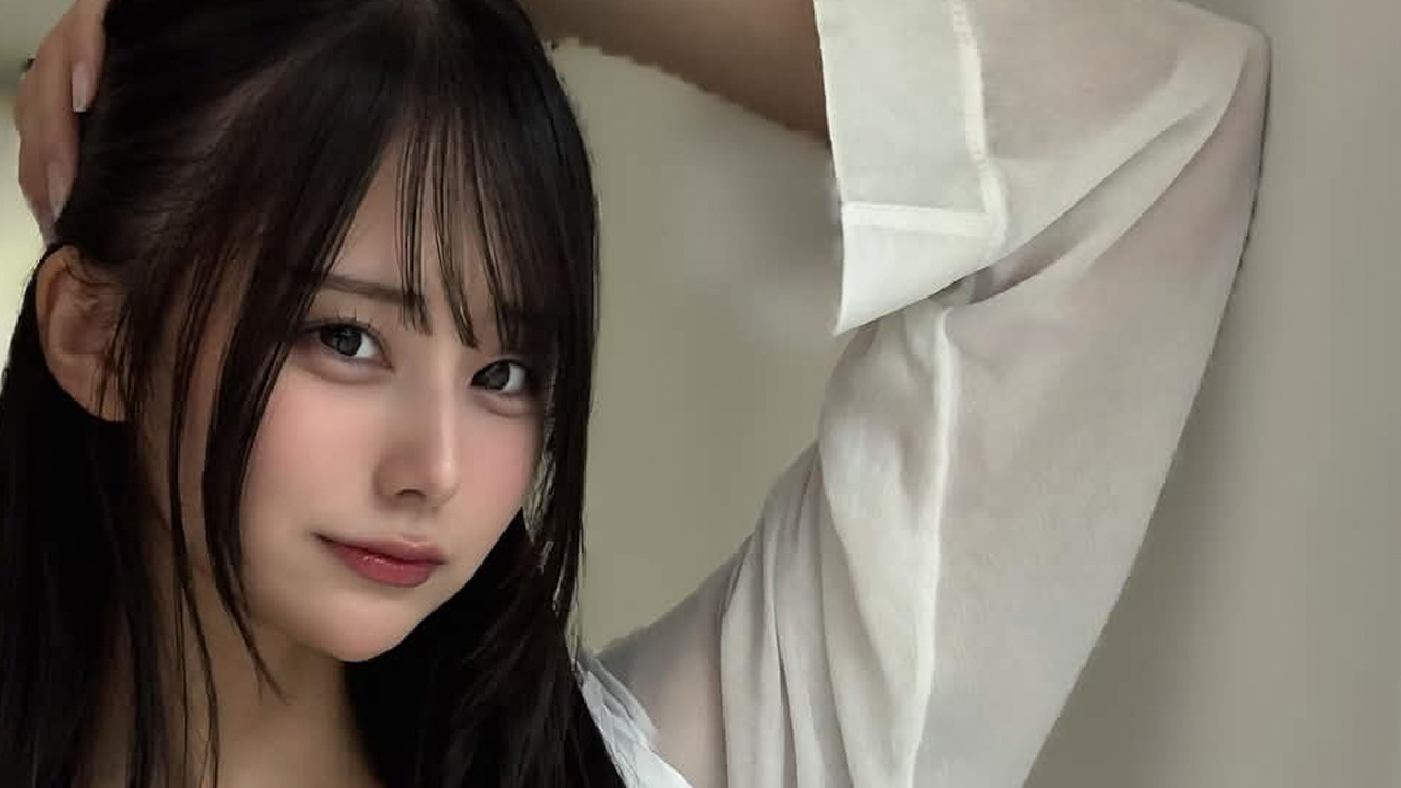 雨宮りり｜白い朝の女神の画像1