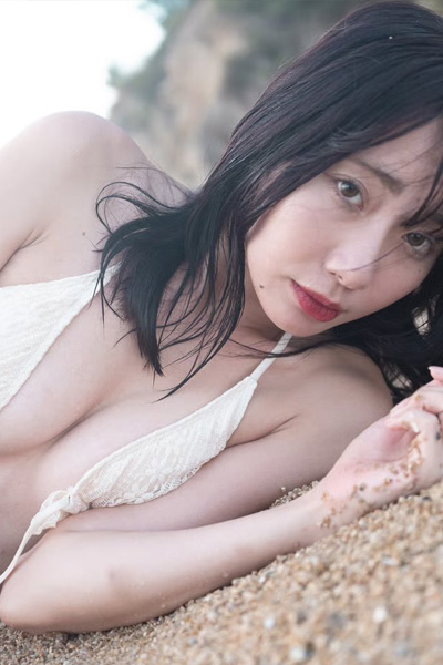 大坂あい｜浜辺に伏せた白い記憶の画像2