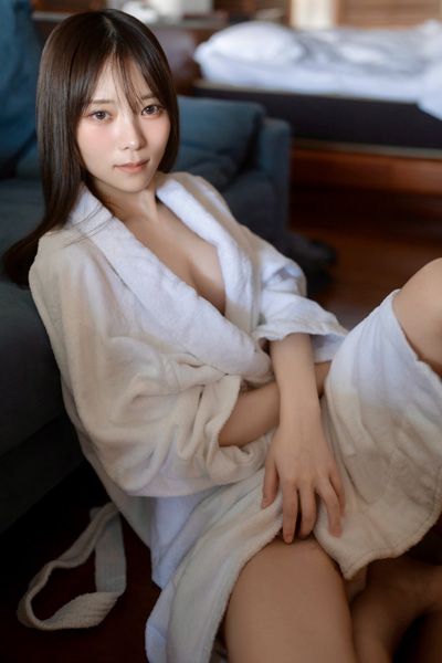甘党からし｜白いガウンの、午後の余熱の画像2