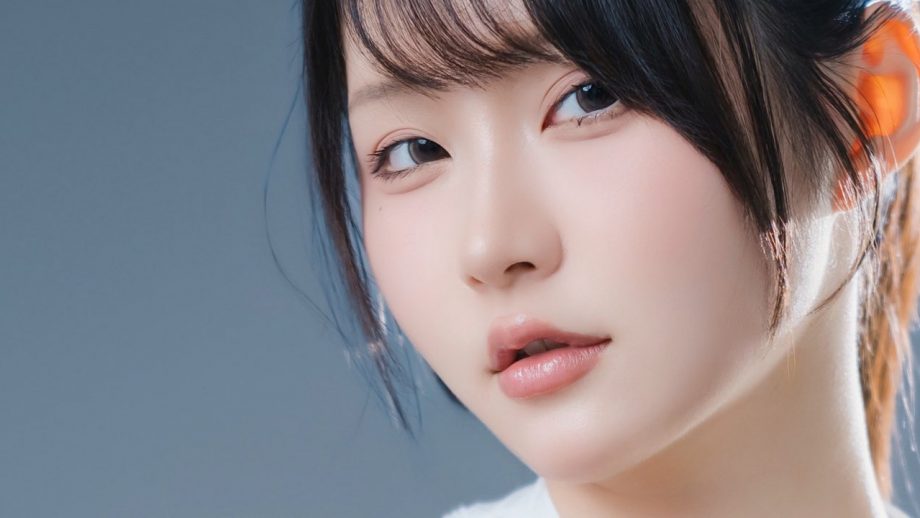 七海うりん｜白いジッパーは、まだ秘密を閉じている