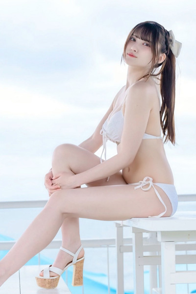 田島怜華｜白い椅子の上の、海辺の余韻の画像2