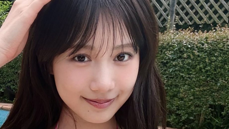 横野すみれ｜赤い模様の夏は、笑顔から咲く
