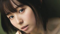 小池里奈｜藍色の畳に沈む夜